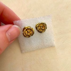 Gold Tone Rose Earrings